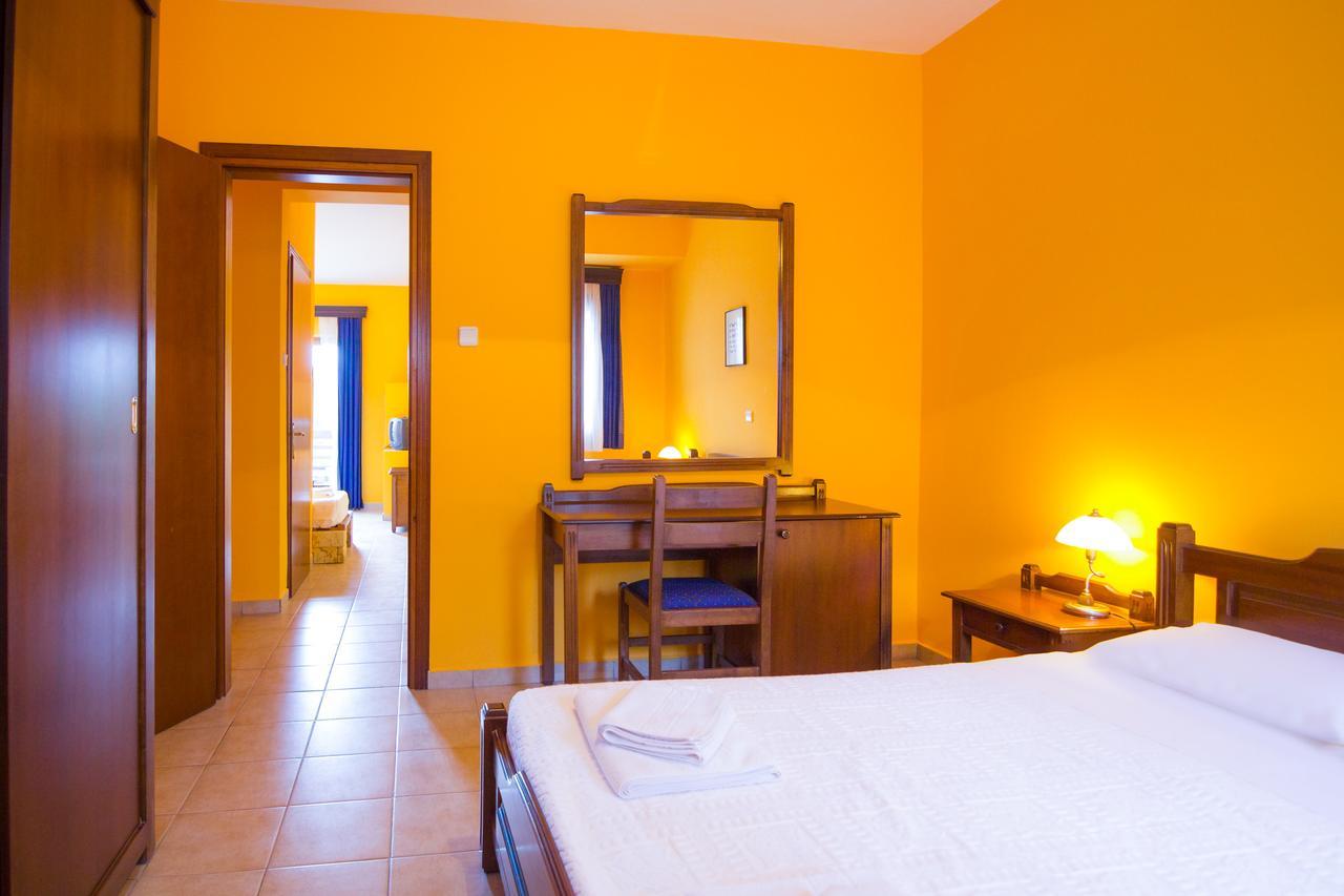 Filosxenia Roxani Country House Hotel Maroneia  Exterior photo
